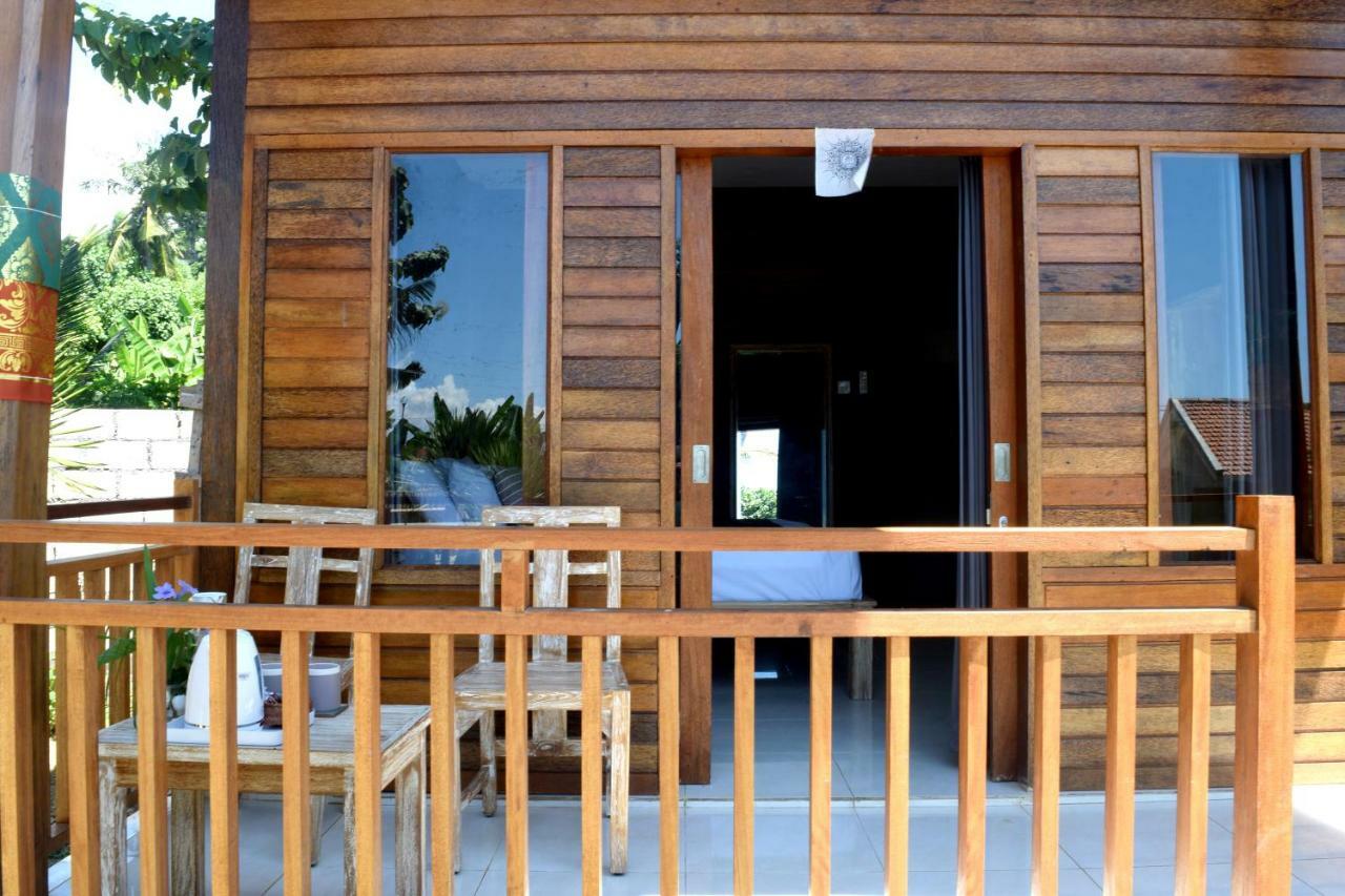Adara Beach Huts Batununggul Εξωτερικό φωτογραφία